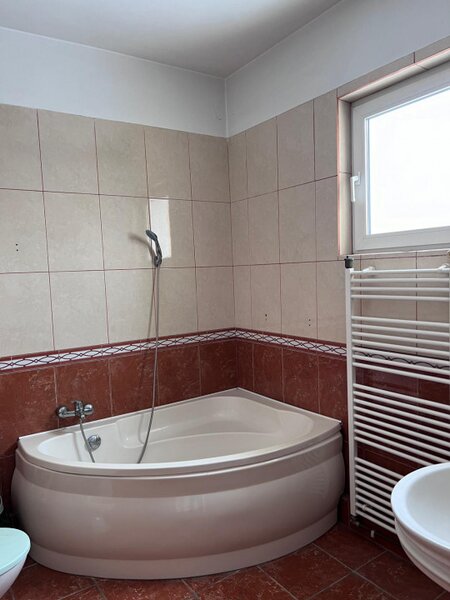 Casa individuala. Gradinita, zona Cartierului Latin, Prelungirea Ghencea